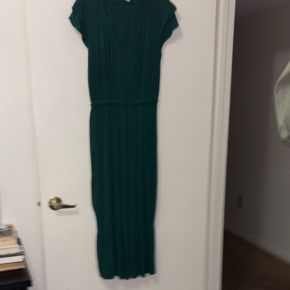 Old Navy Deep Green V-Neck Short Sleeve Maxi Dress